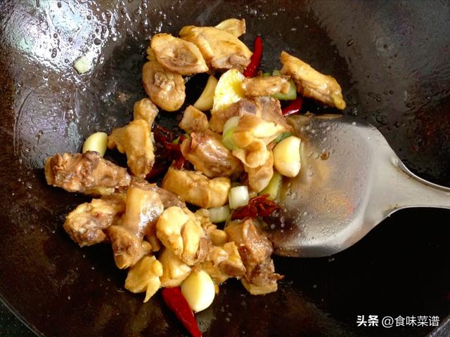 炖菜大全家常菜，五款热乎乎的炖菜暖和又美味（5道家常砂锅炖菜）