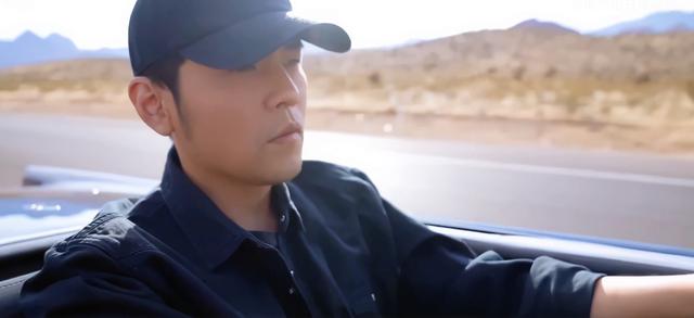 实力宠粉周杰伦和粉丝亲密互动，周杰伦粉丝破700万人气高