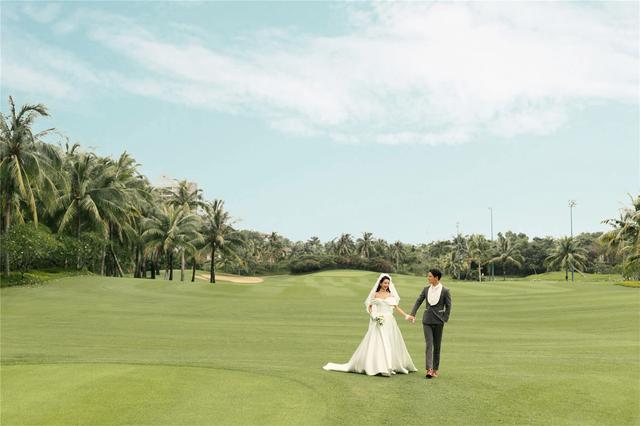 三亚旅行婚纱照，三亚异域风旅拍婚纱照价目表（你在三亚的婚纱照旅行日记）