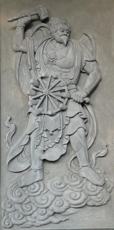 佛教常用四大护法，他们在佛教的地位及宝物形象介绍