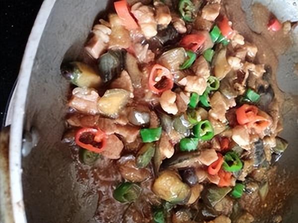 青茄丁打卤面做法，好吃到爆灵魂茄丁打卤面