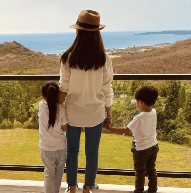 实力宠粉周杰伦和粉丝亲密互动，周杰伦粉丝破700万人气高