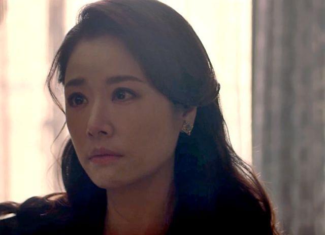 林心如演过的电视剧，关于林心如的所有电视剧（林心如拍床戏躺裸男身上）
