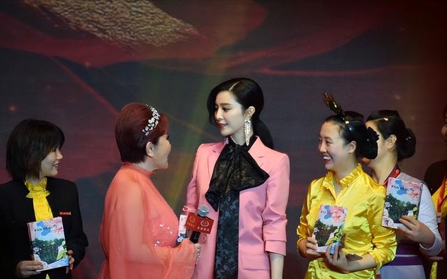 李晨和范冰冰的真实近况，李晨言论惹争议