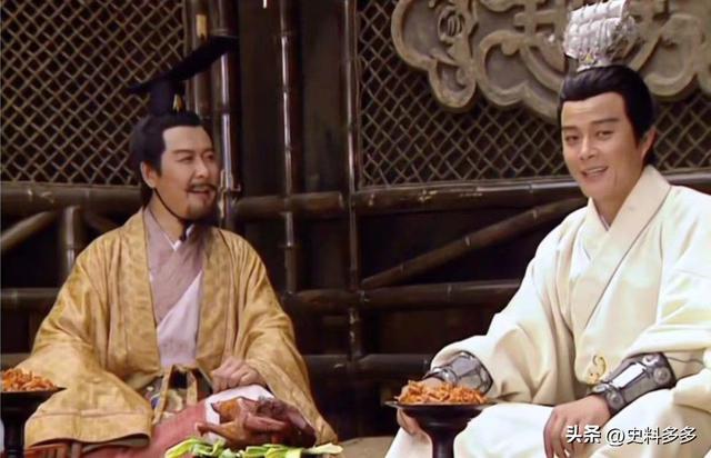 三国唯一可被称为儒将的美周郎，三国中最好的武将和最好的谋士