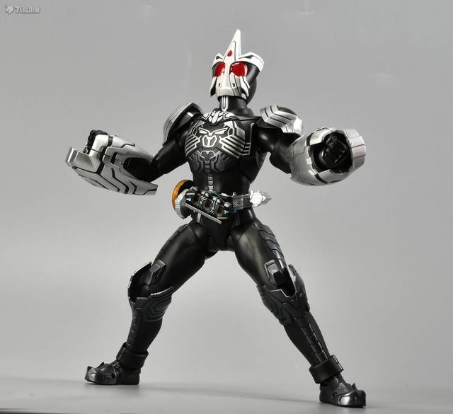 假面骑士shf，值得入手的万代假面骑士frs（78官测万代SHF）