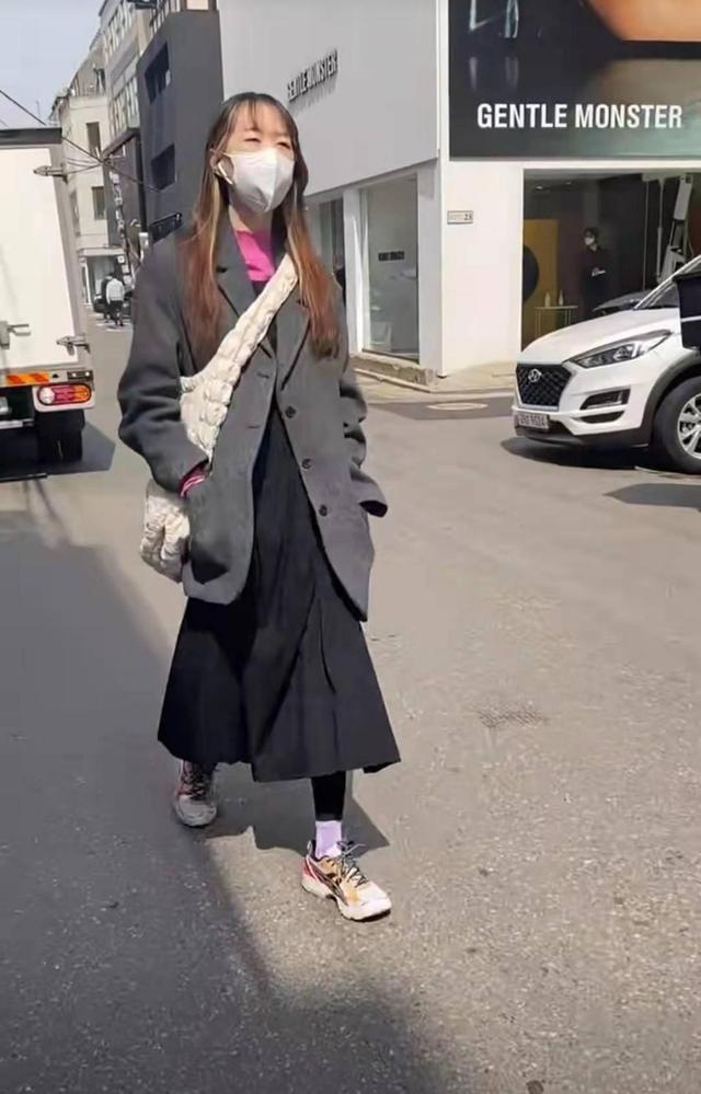 韩国人穿搭秋冬，韩国人的早春穿搭真有范
