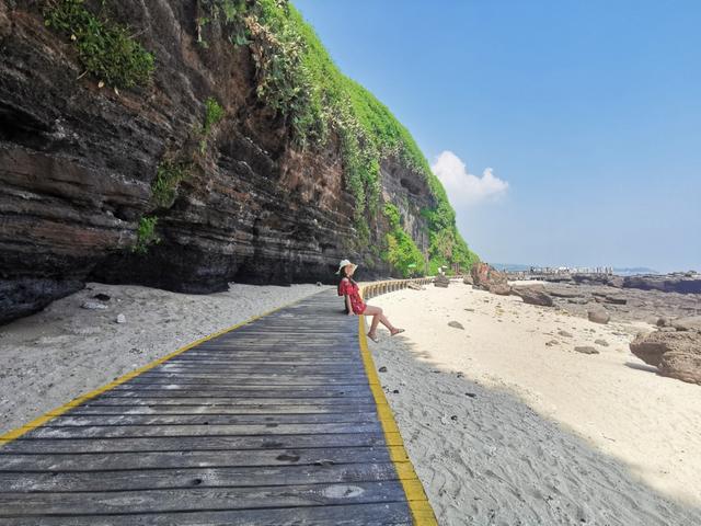 北海涠洲岛一日游最佳路线，北海涠洲岛5日游攻略