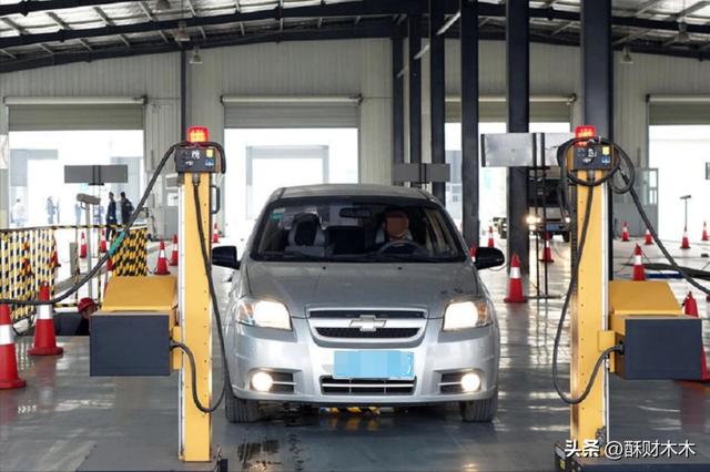 车辆年审新规定8年内免检，汽车年检又改革了