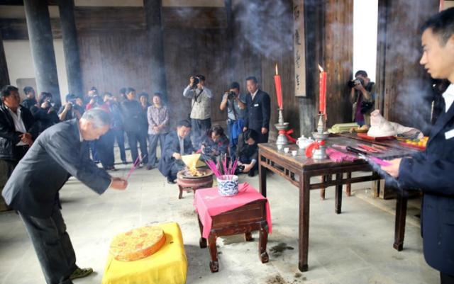 吊唁和出殡的区别，丧事中的祭和