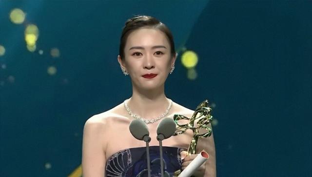 张默与童谣是现在很红的童谣吗，同样是见证童谣蜕变的人