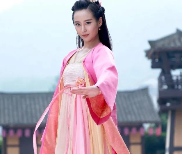 霓漫天怎么死的，花千骨之霓漫天之死（花千骨中的反派：魔严最讨厌）