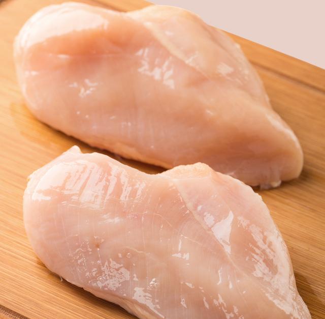 冷冻鸡肉怎么做好吃又嫩，冷冻鸡翅做出的“红烧鸡翅”比新鲜鸡肉还好吃