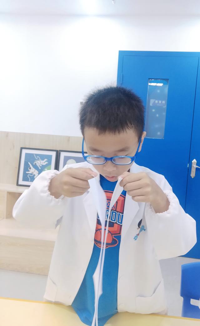 飞机机翼上下原理，了解上下摆动的机翼秘密