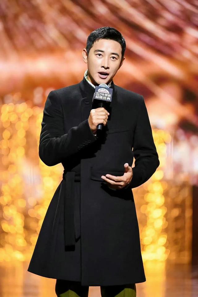 电视剧演员罗晋资料，拍戏时拍来一个老婆