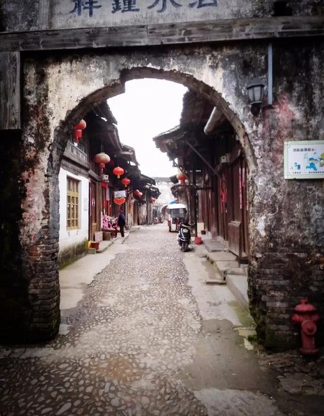 春节适合旅游的地方，最新春节期间旅游攻略（拉萨这些地方免费打卡）