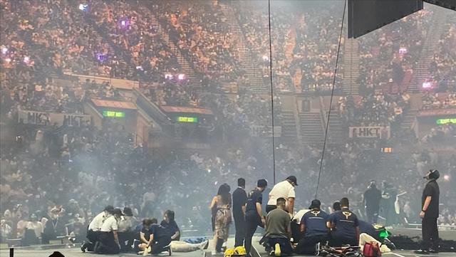 欧巴江南style，欧巴江南style全球爆火歌曲原唱鸟叔演唱会出意外（鸟叔第一次唱江南style）