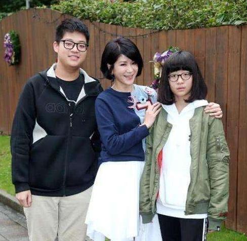 袁惟仁晚年生活，53岁袁惟仁成植物人