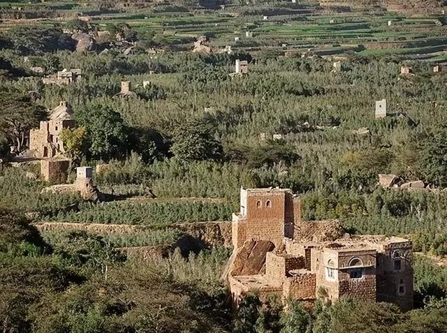 世界上最穷国家大部分靠吃土，一日三餐都“吃土”