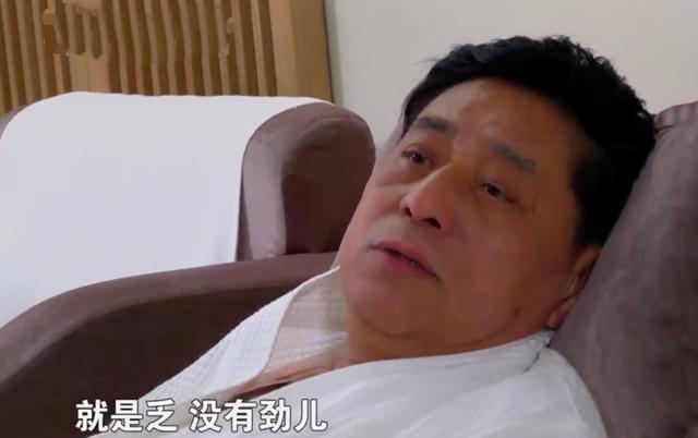 刘维母亲癌症去世，刘维父亲因病去世