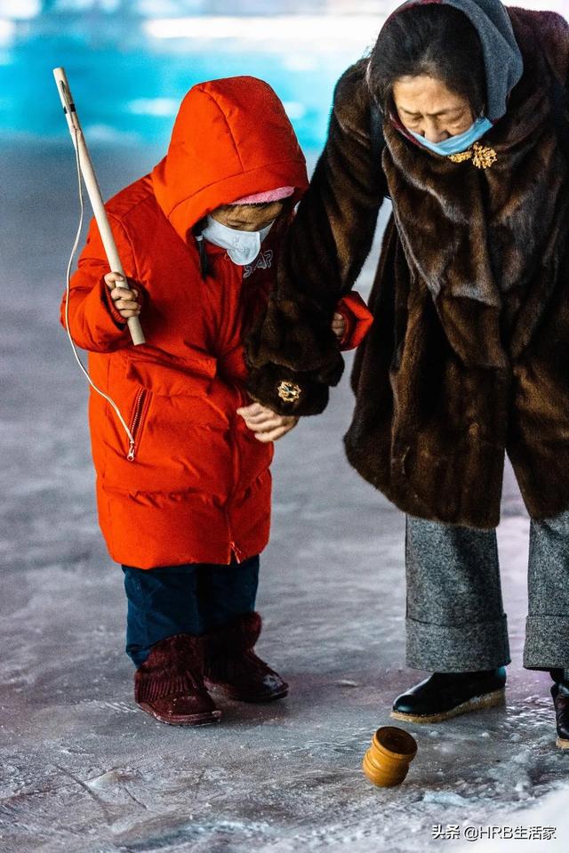 冰雪大世界的游乐场，小绿谷冰雪乐园开园啦