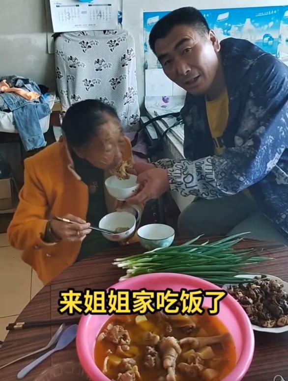 马玉琴李玉成夫妻，流口水与李玉成互动被无视