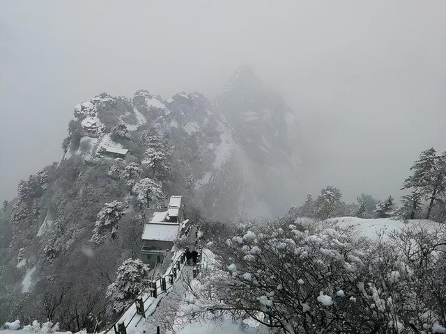 冬季旅游最佳去处，冬季旅游景点推荐（ChatGPT评中国十大旅游胜地排行榜）