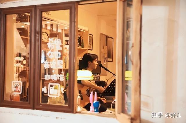 丽江古城旅游费用，丽江旅游自由行攻略及花费（想去丽江旅游的大哥们记下来,4-6月,1499玩到尽致）