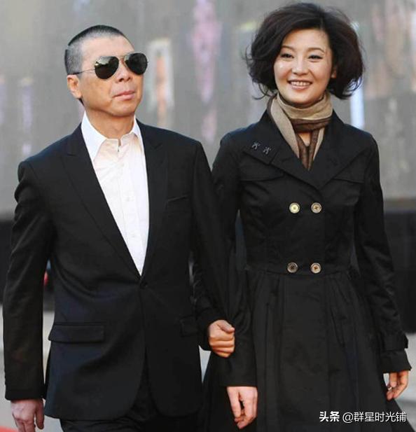 冯小刚大女儿冯思羽现状，冯小刚爱女冯思羽