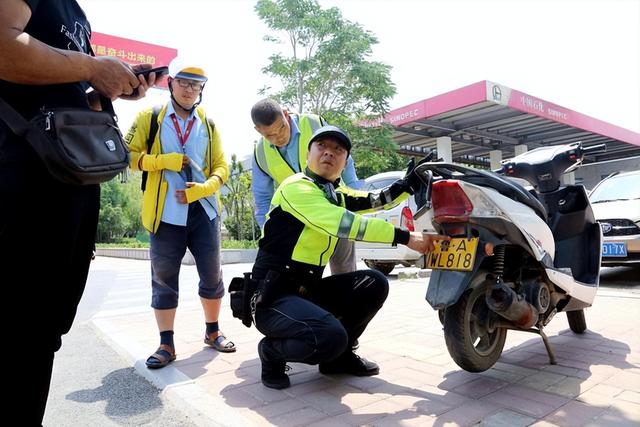机车可以上高速吗，什么标准的摩托车可以上高速（交警：满足这5个要求就可以）