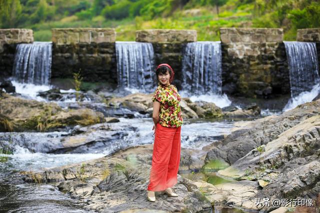 山东省乳山市旅游景点大全，乳山最美乡村藏在山中林中