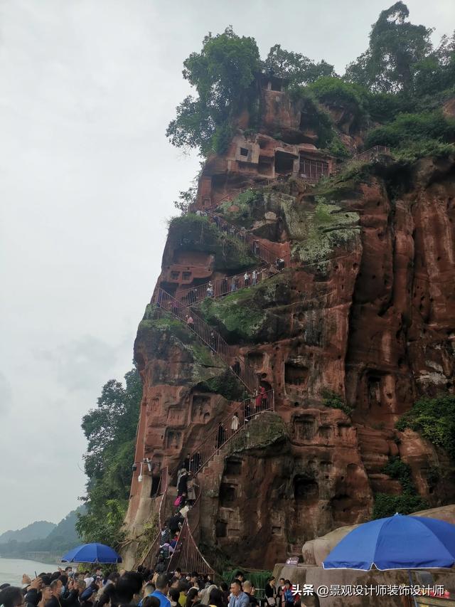 乐山大佛在哪个省，四川乐山大佛景点