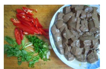 麻辣鸭血做法大全，鲜香滑嫩不破碎