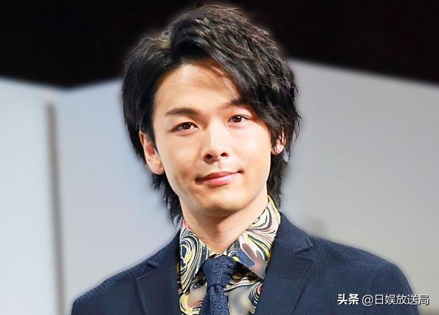日本目前最受欢迎的男明星，日本2023年票选的最帅男演员