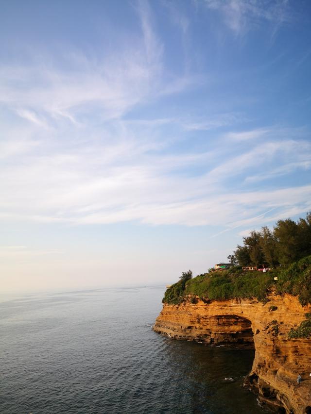 北海涠洲岛旅游攻略自由行，北海涠洲岛一日游旅游攻略（想要省钱又玩得开心这些经验你要知道）