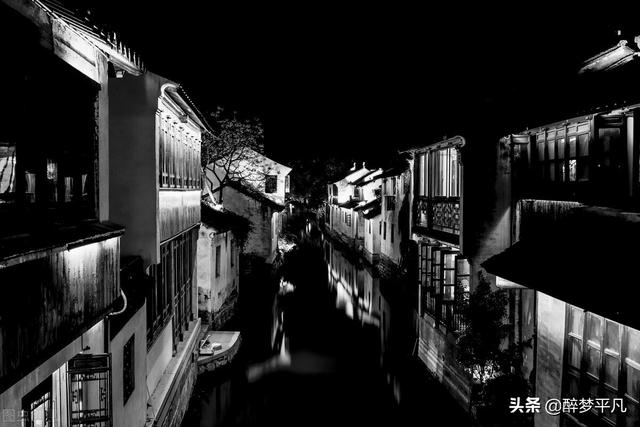 周庄古镇5a级景点，水乡周庄古镇江苏昆山5A景区