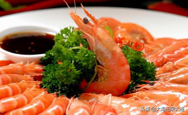 活虾怎么做好吃又简单，活海虾怎么吃好吃又简单（舌尖上的大连）