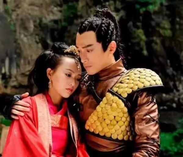 胡歌林依晨为什么没在一起，胡歌林依晨网友心中永远的遗憾