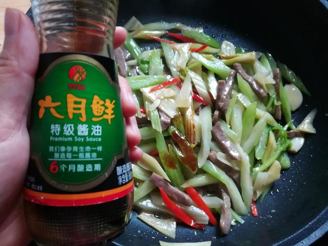 牛肉炒什么最好吃，牛肉炒什么比较好吃又有营养（牛肉和它俩是绝配）