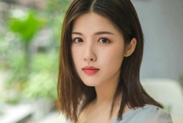 感动女生的情话，十句撩妹表白情话（把女人感动到哭的情话句子）