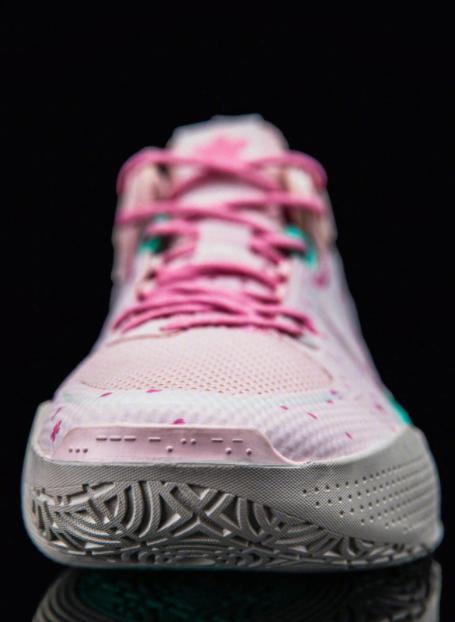 李宁音速10团队版三个配色，像团队款太敷衍