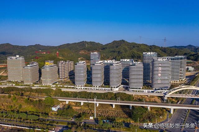 房地产抄底后的现象，“聪明钱”正在抄底房地产