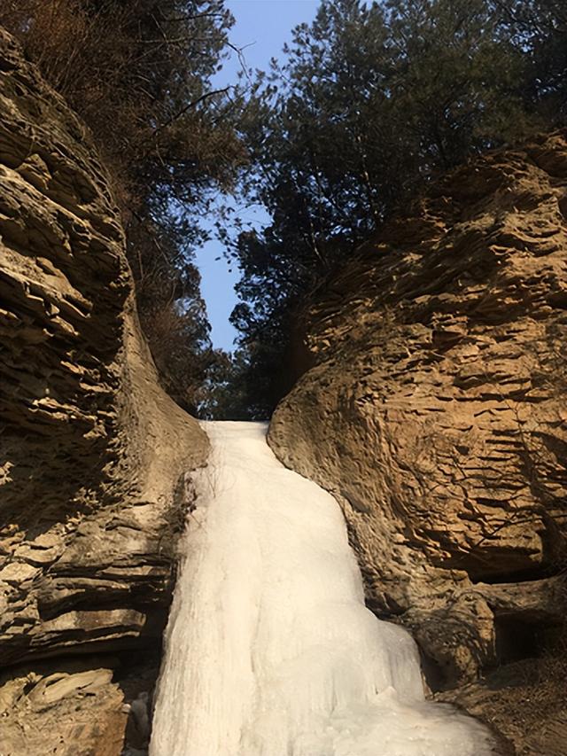 太原最冷的景点，冰瀑、冰柱、雪后村庄