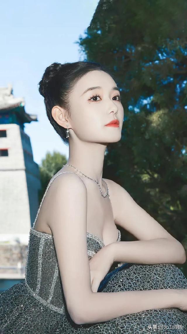 蒋依依新电视剧大全，和《庆余年》的五竹叔搭档