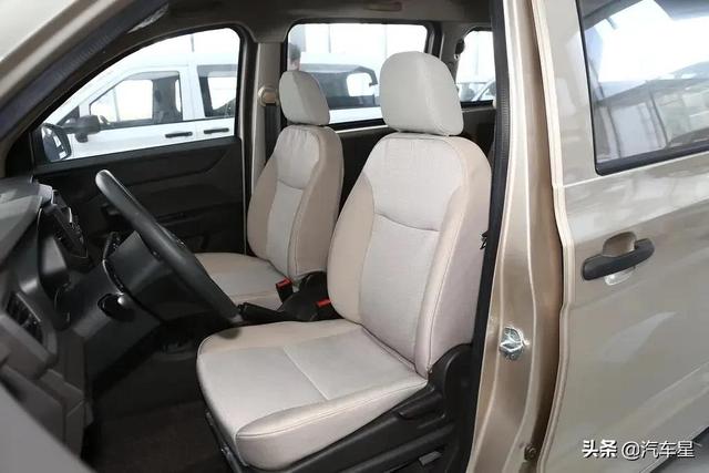 五菱宏光V搭载1.2L，五菱宏光v新款2022款最高配