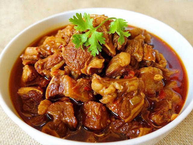 重庆豆花吃法，才是重庆人的午间最佳选择