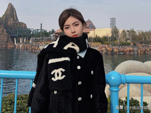 lpl四小花旦rita，Rita首晒性感睡衣照