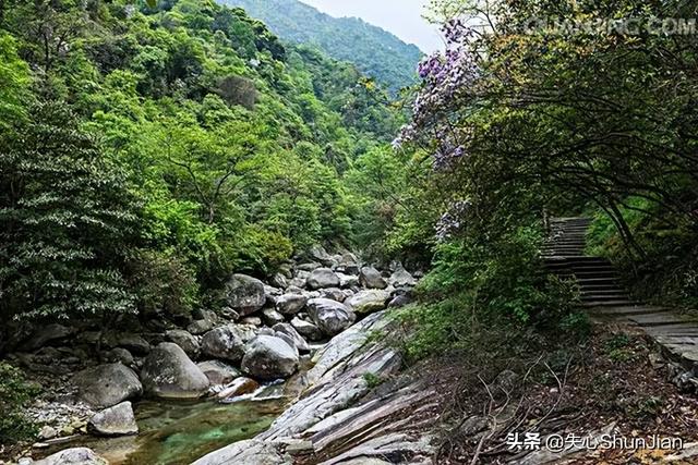 咸宁市九宫山旅游路线，咸宁旅游小知识-九宫山