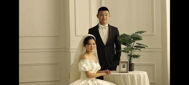 二顺子和二两分家最新，豆二两:二顺子拍婚纱照啦