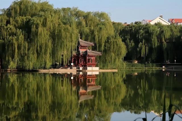 湖里的水怪真的很吓人，清末北京陶然亭惊现水怪